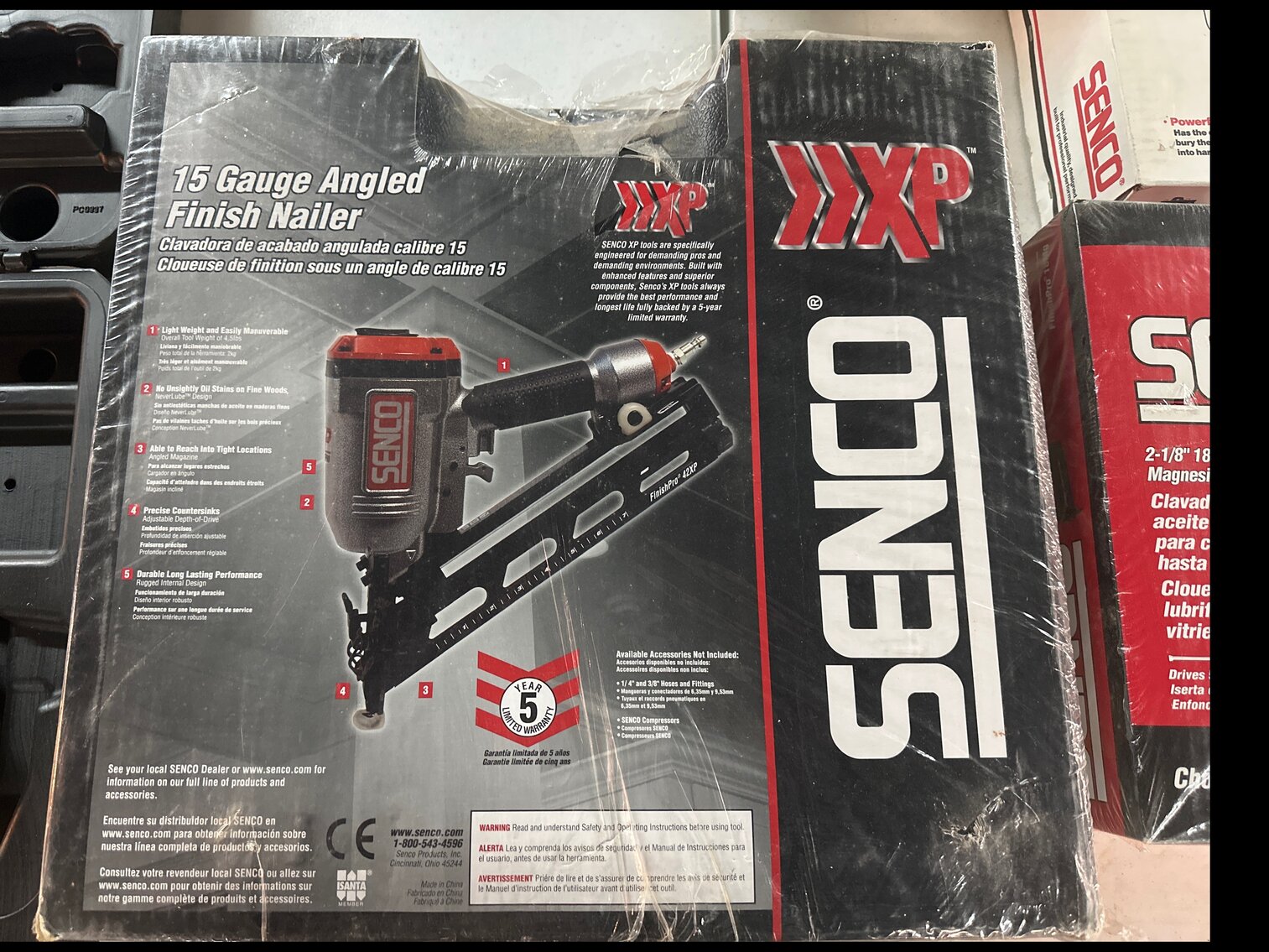 Senco Angled Finish Air Nailer
