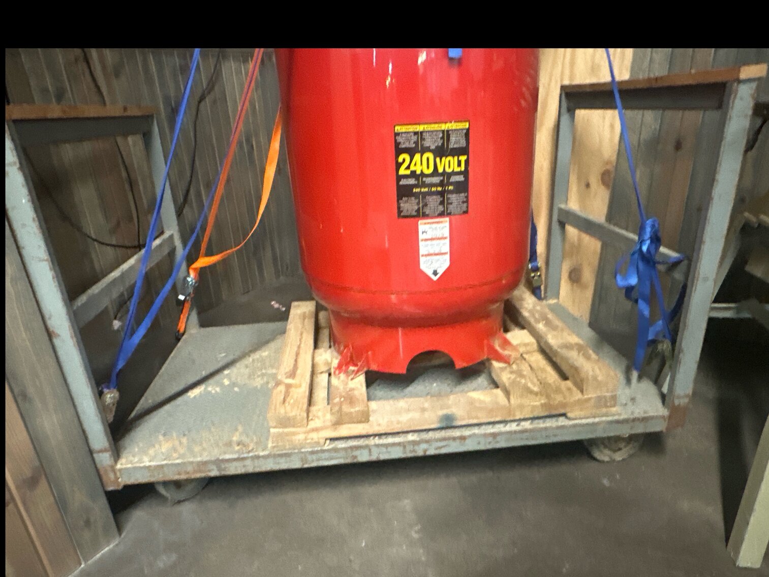 Metal rolling cart