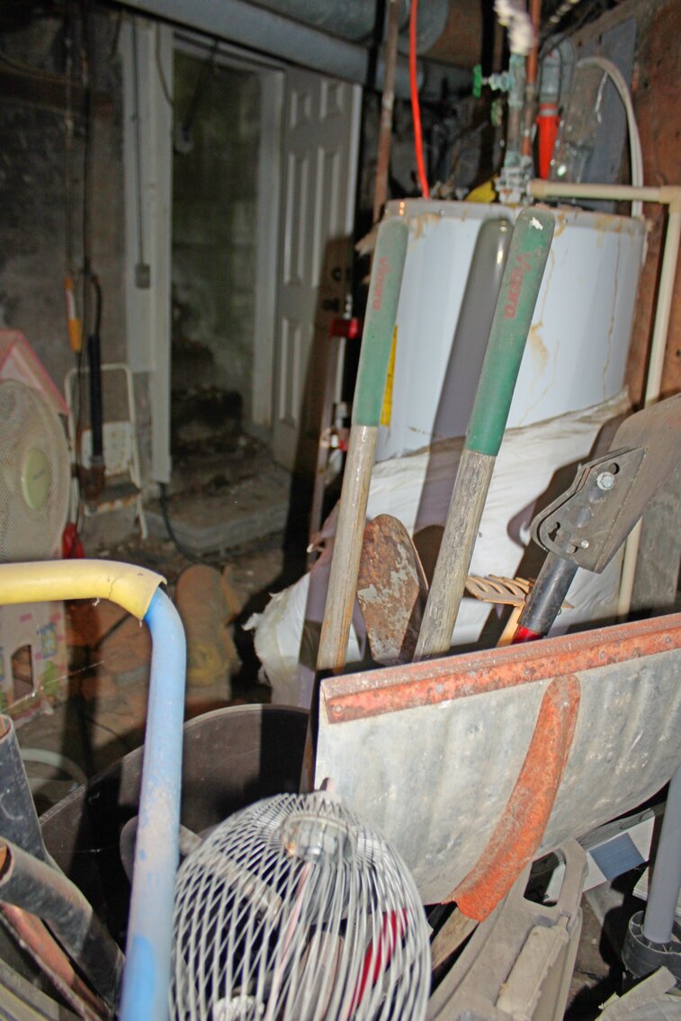 Image for TREASURE HUNT ESTATE AUCTION