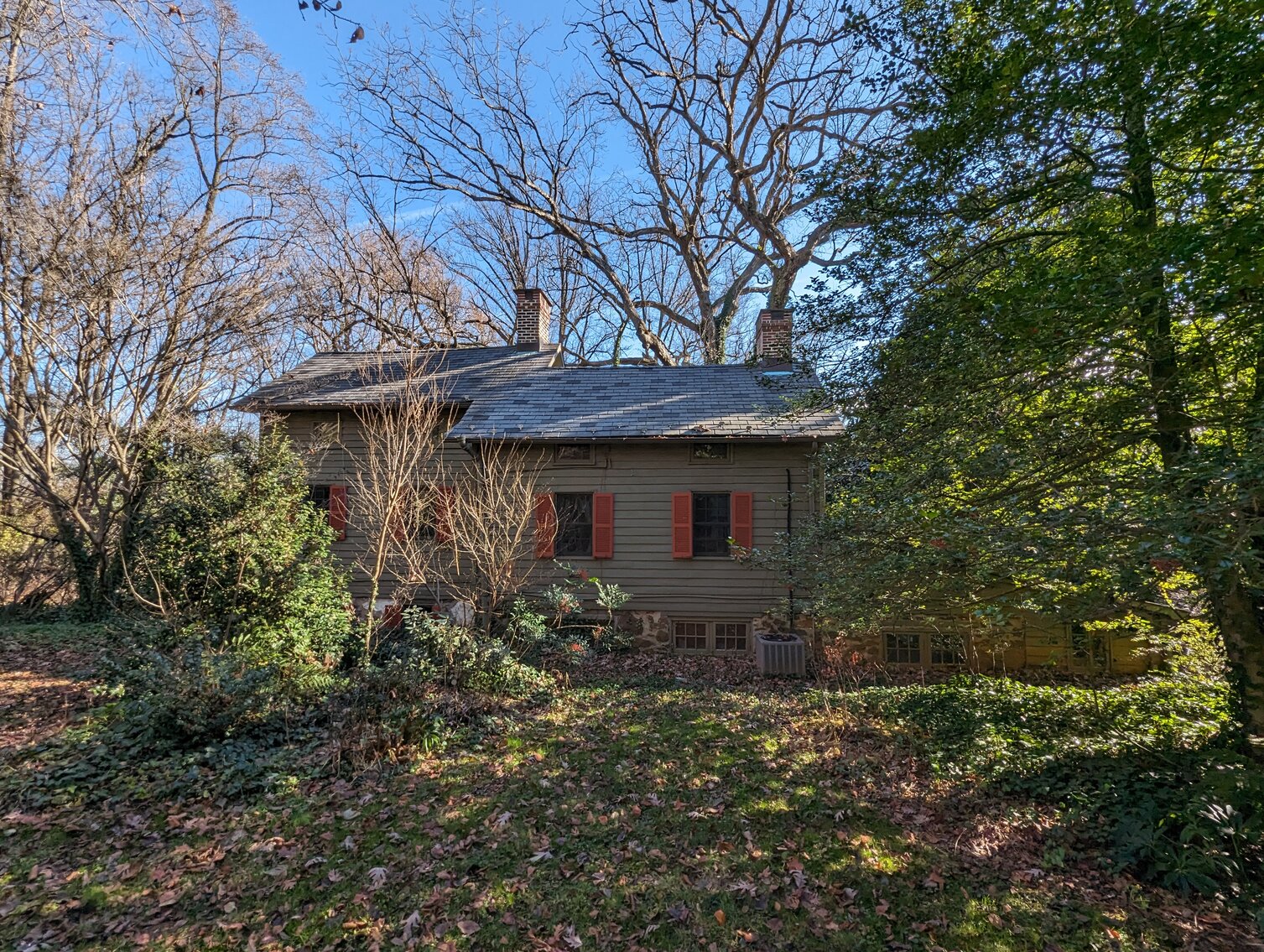 Image for 4 BR, 3 BA COLONIAL STYLE HOME W/ DETACHED GARAGE & STUDIO/EFFICIENCY APT. 1.42 +/- AC ; ANTIQUES, COLLECTIBLES, FURNITURE, TOOLS, & MORE!