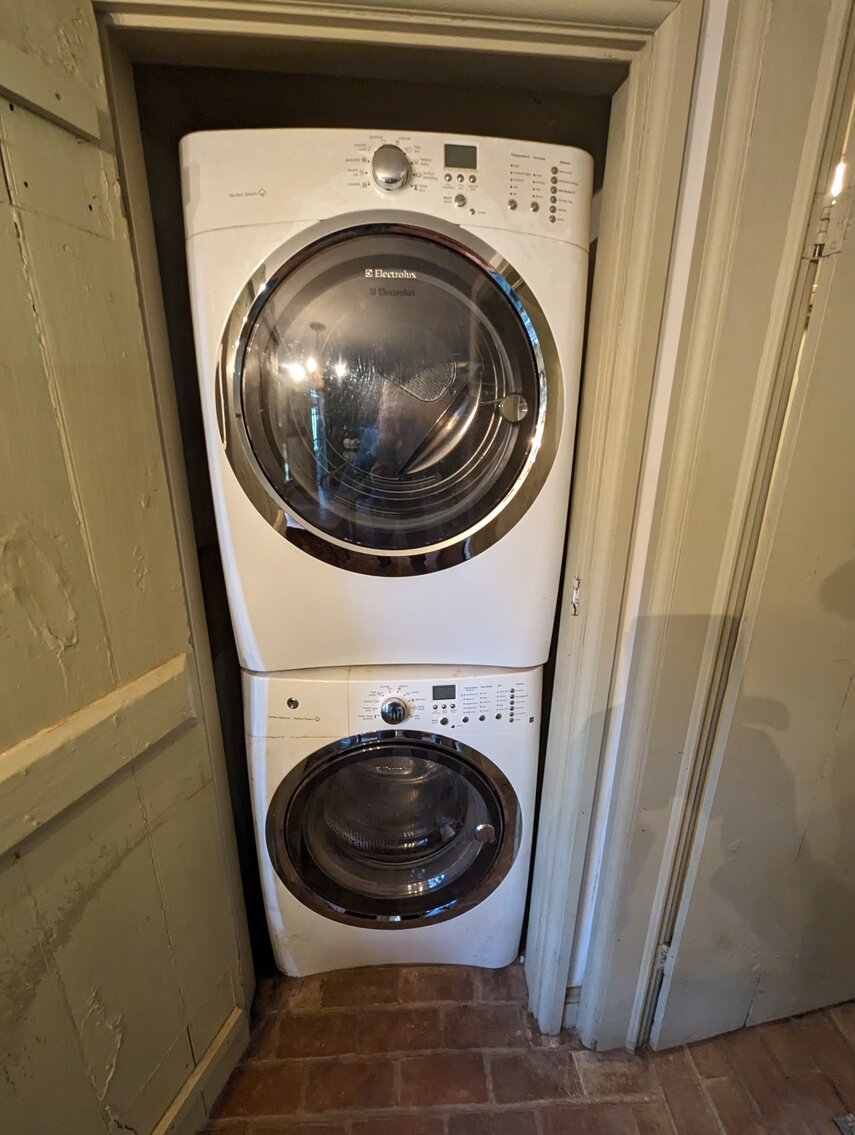 Image for 4 BR, 3 BA COLONIAL STYLE HOME W/ DETACHED GARAGE & STUDIO/EFFICIENCY APT. 1.42 +/- AC ; ANTIQUES, COLLECTIBLES, FURNITURE, TOOLS, & MORE!