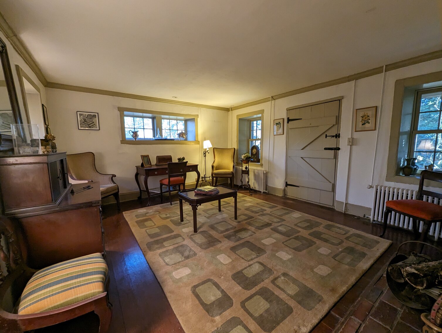 Image for 4 BR, 3 BA COLONIAL STYLE HOME W/ DETACHED GARAGE & STUDIO/EFFICIENCY APT. 1.42 +/- AC ; ANTIQUES, COLLECTIBLES, FURNITURE, TOOLS, & MORE!