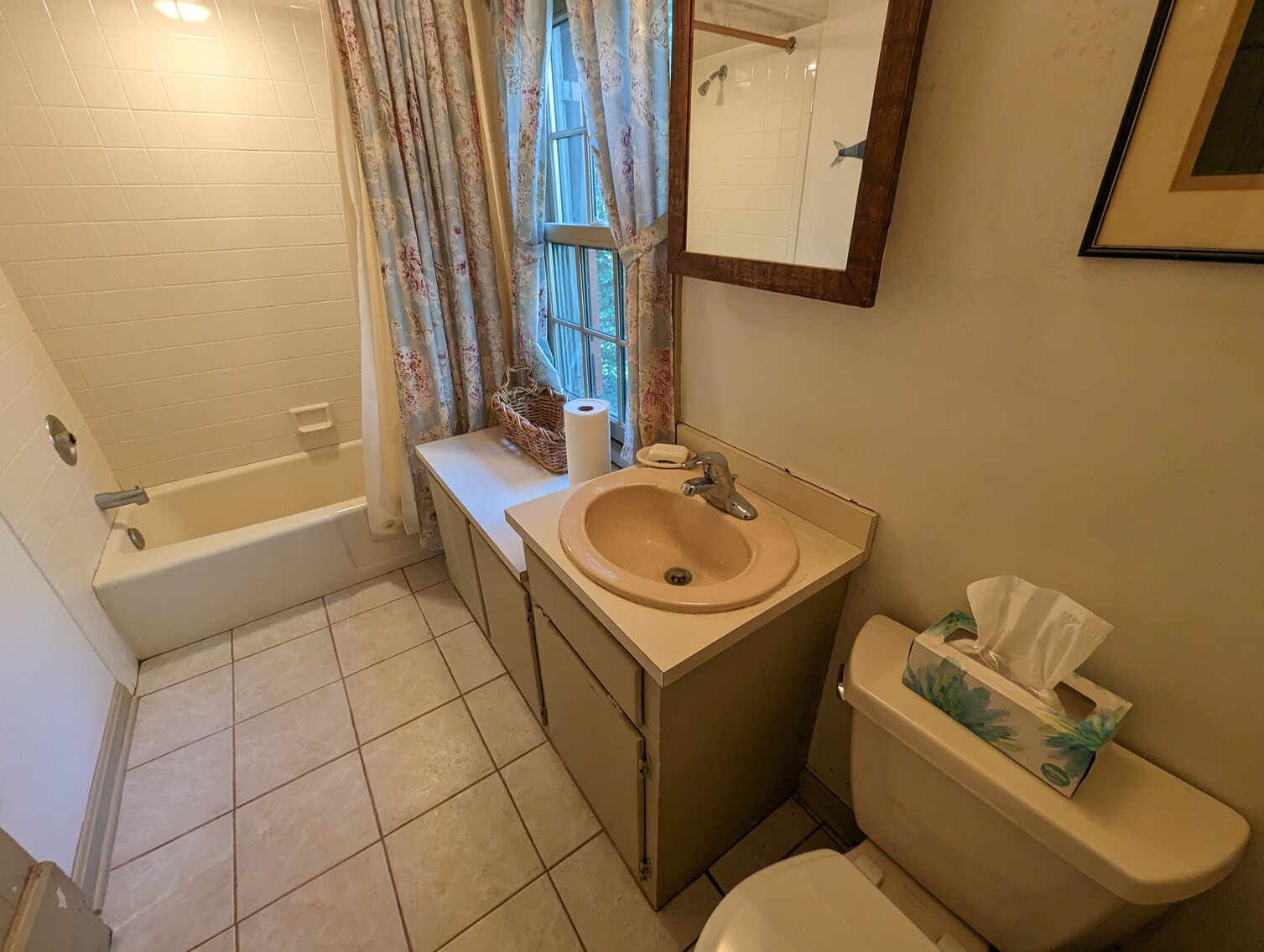 Image for 4 BR, 3 BA COLONIAL STYLE HOME W/ DETACHED GARAGE & STUDIO/EFFICIENCY APT. 1.42 +/- AC ; ANTIQUES, COLLECTIBLES, FURNITURE, TOOLS, & MORE!