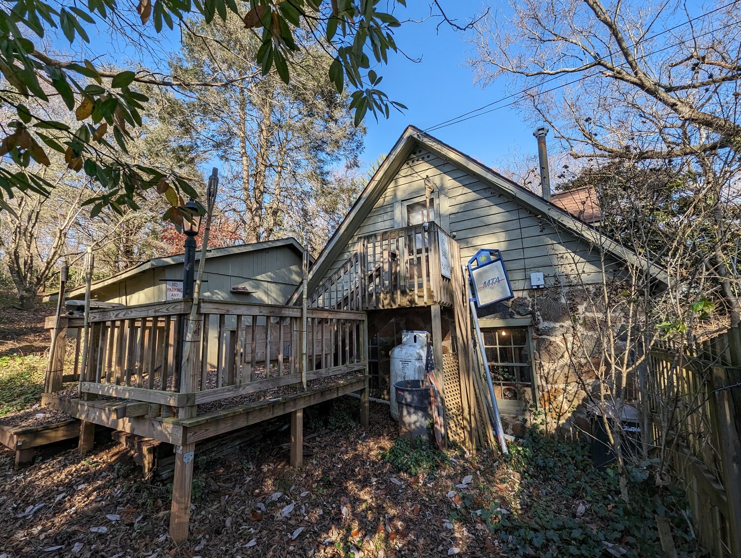 Image for 4 BR, 3 BA COLONIAL STYLE HOME W/ DETACHED GARAGE & STUDIO/EFFICIENCY APT. 1.42 +/- AC ; ANTIQUES, COLLECTIBLES, FURNITURE, TOOLS, & MORE!