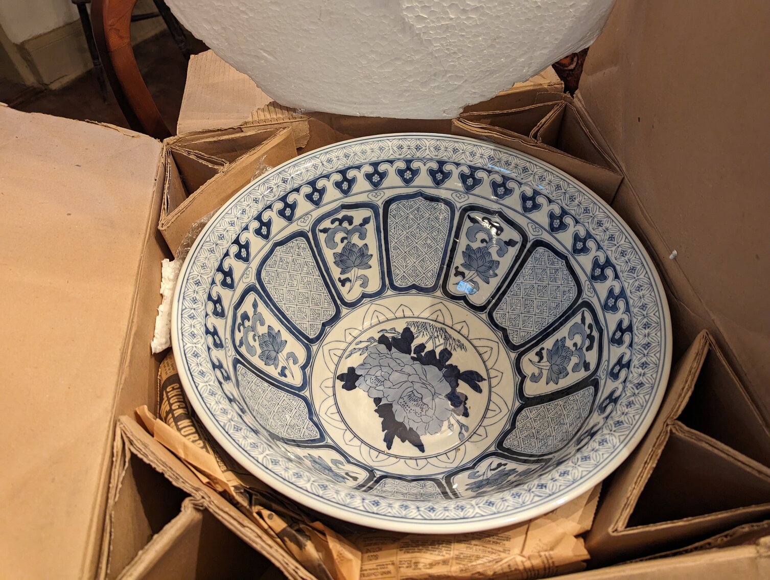 Image for 4 BR, 3 BA COLONIAL STYLE HOME W/ DETACHED GARAGE & STUDIO/EFFICIENCY APT. 1.42 +/- AC ; ANTIQUES, COLLECTIBLES, FURNITURE, TOOLS, & MORE!