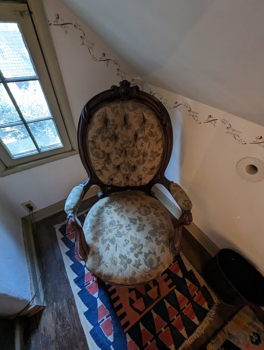 Image for 4 BR, 3 BA COLONIAL STYLE HOME W/ DETACHED GARAGE & STUDIO/EFFICIENCY APT. 1.42 +/- AC ; ANTIQUES, COLLECTIBLES, FURNITURE, TOOLS, & MORE!