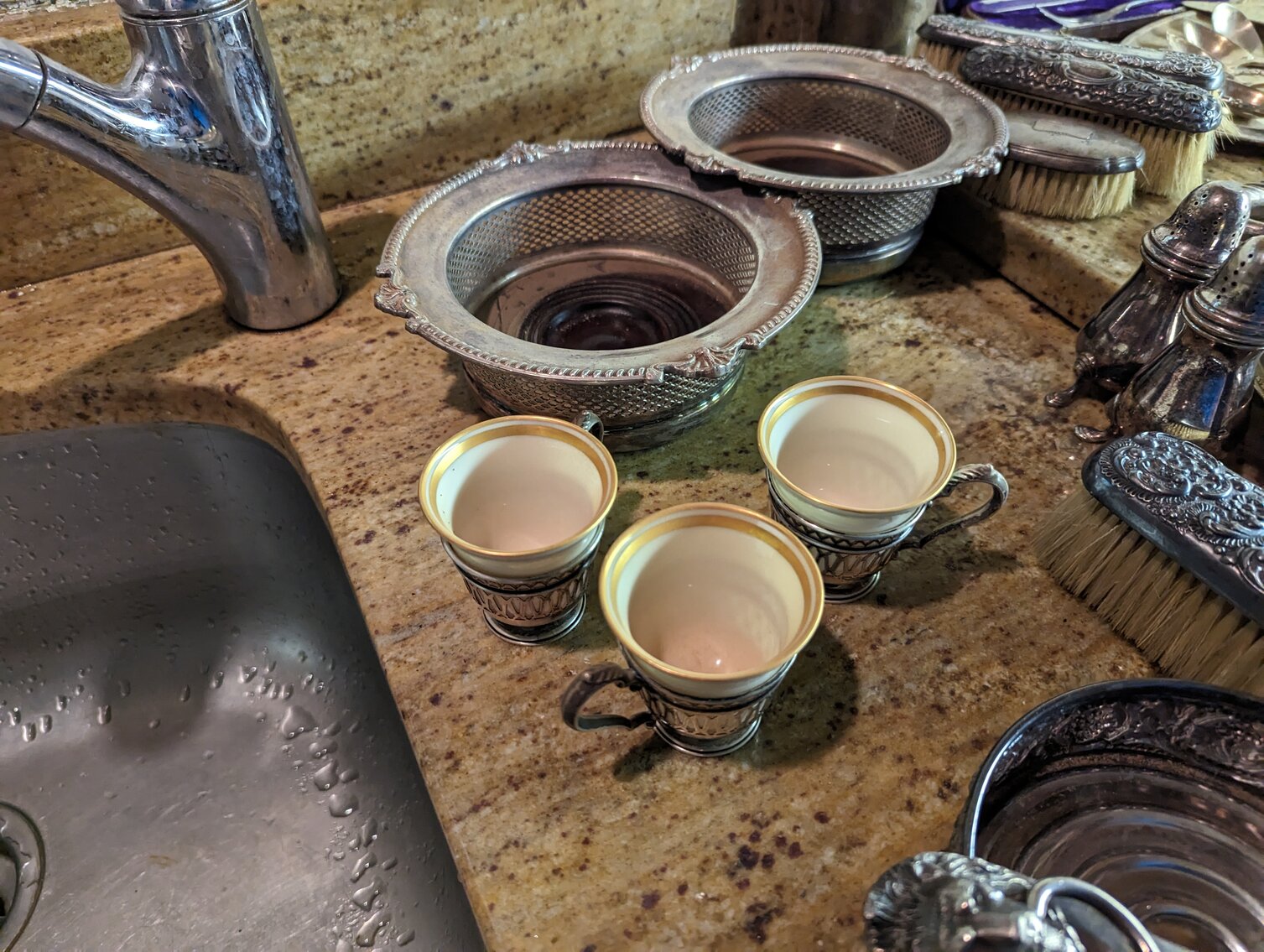 Image for 4 BR, 3 BA COLONIAL STYLE HOME W/ DETACHED GARAGE & STUDIO/EFFICIENCY APT. 1.42 +/- AC ; ANTIQUES, COLLECTIBLES, FURNITURE, TOOLS, & MORE!