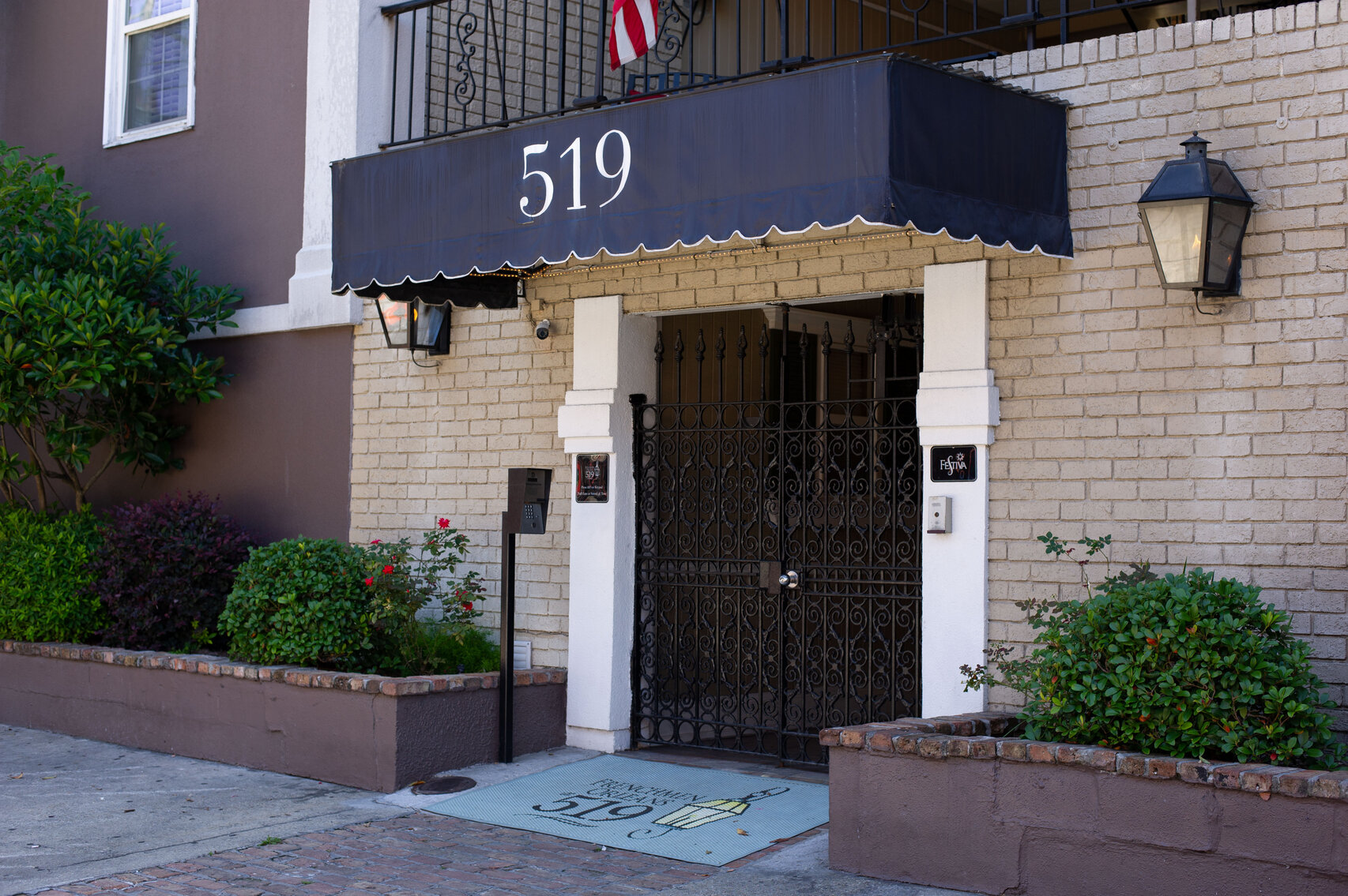 Image for Real Estate Auction - 21 Unit Condominium Building Currently Operated as a Hotel