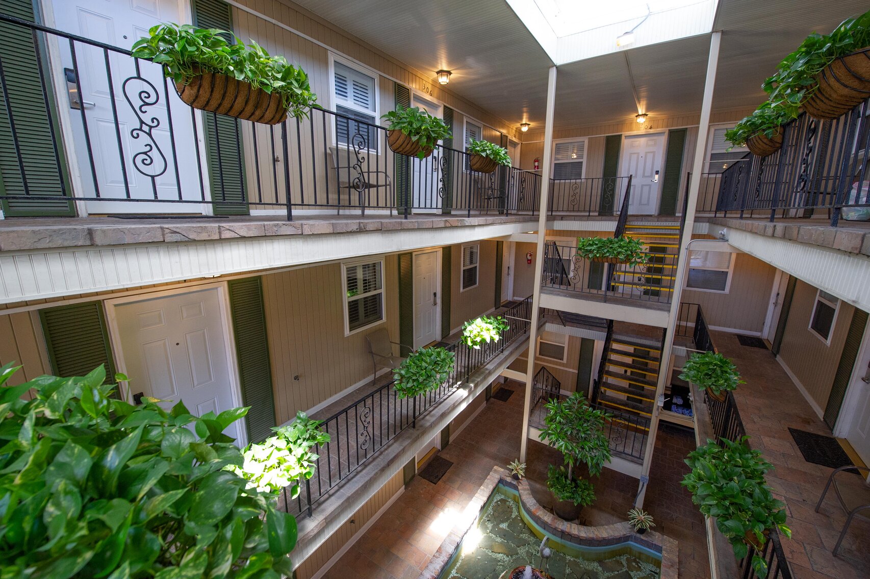Image for Real Estate Auction - 21 Unit Condominium Building Currently Operated as a Hotel