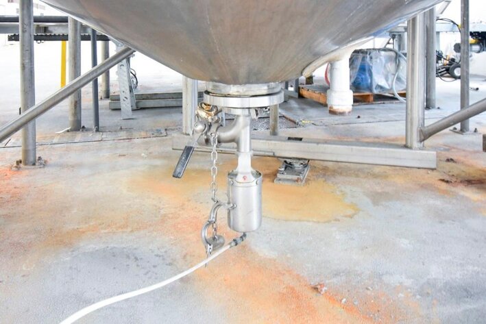 Image for ***SOLD*** MJK1700 2000 Gallon Stainless Steel Steam Jacketed Tank with Cone Bottom Full Sweep Blade