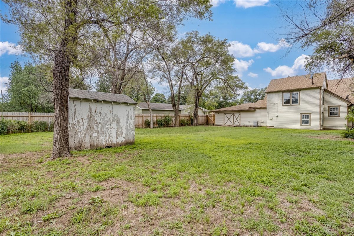 Image for 936 N Mount Carmel Ave, Wichita, KS