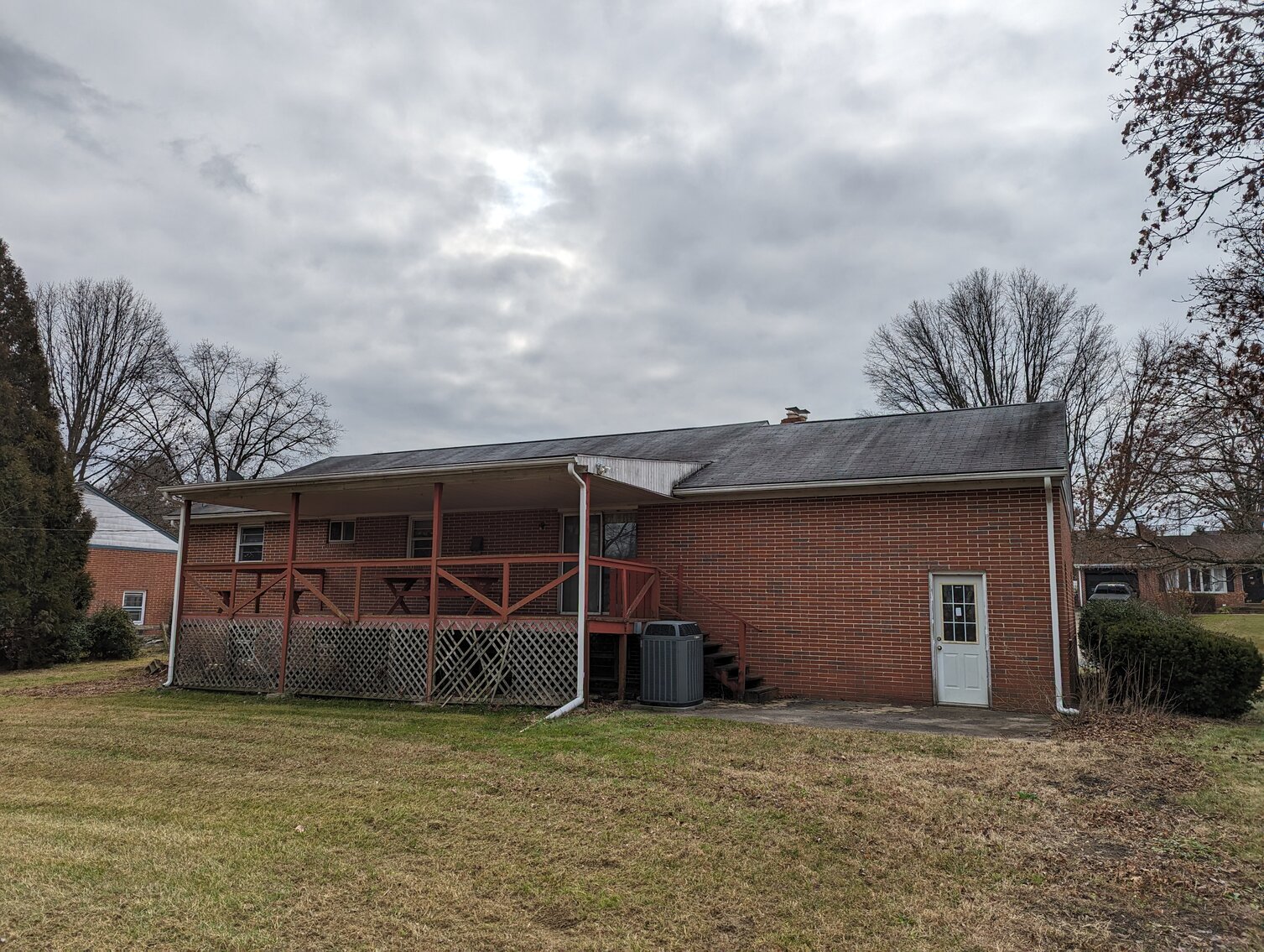 Image for 3 BR, 2 BA BRICK SPLIT LEVEL HOME W/ ATTACHED GARAGE ON 0.379 +/- ACRE CORNER LOT
