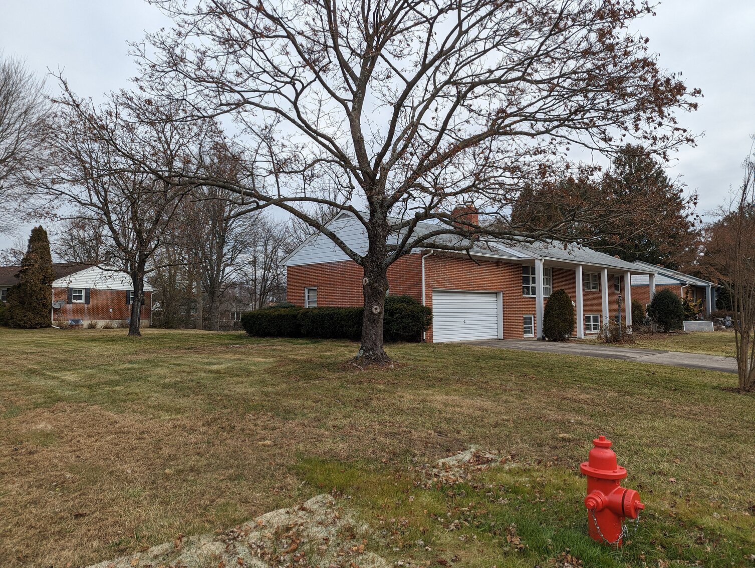 Image for 3 BR, 2 BA BRICK SPLIT LEVEL HOME W/ ATTACHED GARAGE ON 0.379 +/- ACRE CORNER LOT