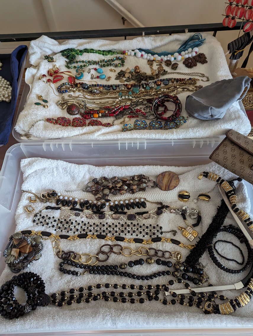 Image for 3 BR, 2 BA BRICK SPLIT LEVEL HOME W/ ATTACHED GARAGE ON 0.379 +/- ACRE CORNER LOT