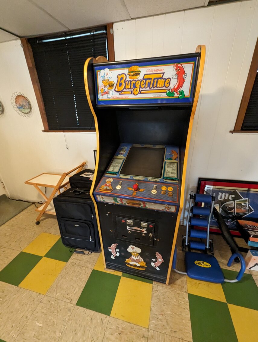 Image for 3 BR, 2 BA BRICK SPLIT LEVEL HOME W/ ATTACHED GARAGE ON 0.379 +/- ACRE CORNER LOT