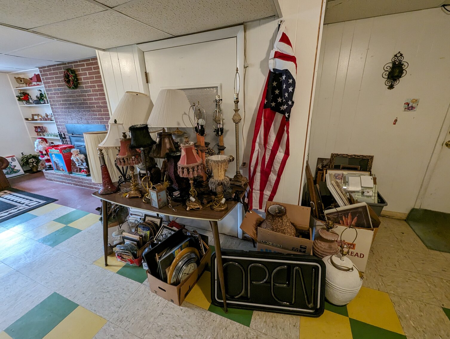 Image for 3 BR, 2 BA BRICK SPLIT LEVEL HOME W/ ATTACHED GARAGE ON 0.379 +/- ACRE CORNER LOT