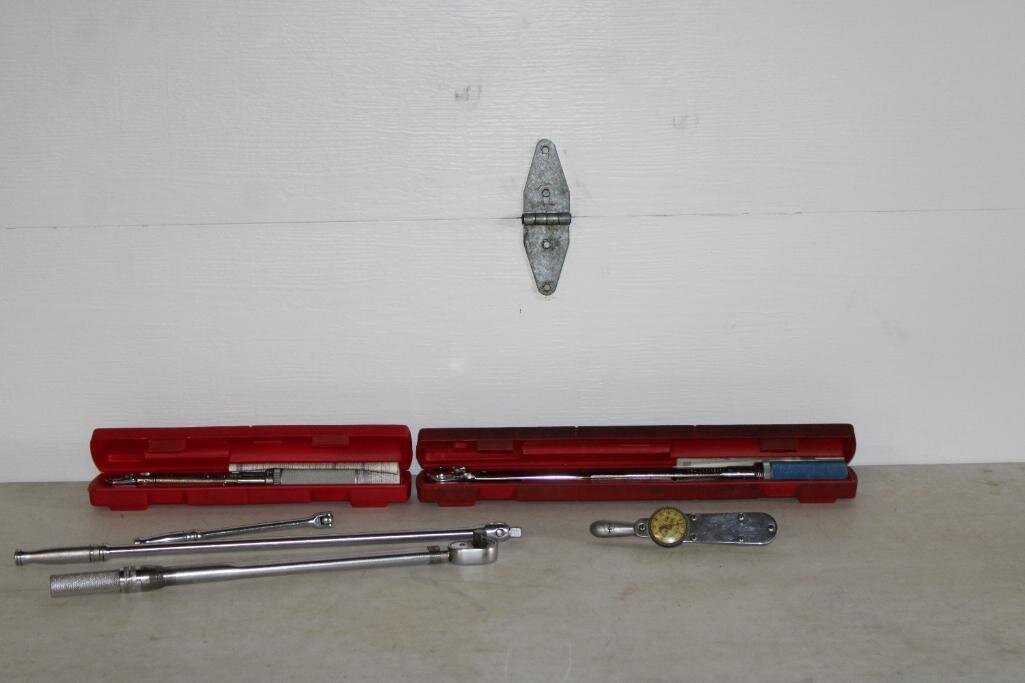 SNAP-ON TORQUE WRENCHES AND BREAKER BARS