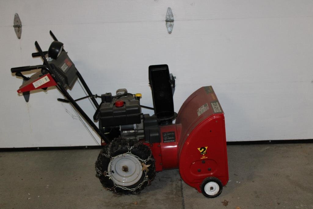 HUSKEE SNOW BLOWER