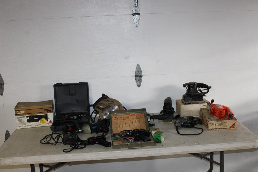 CORDED POWER TOOLS