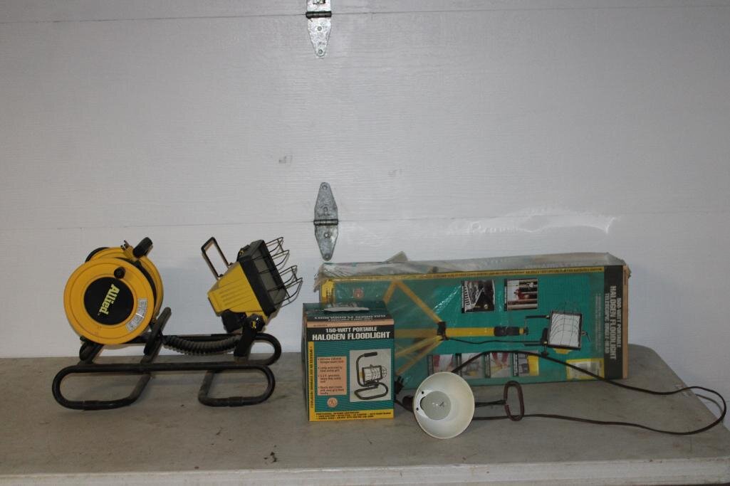 PORTABLE FLOOD LIGHTS