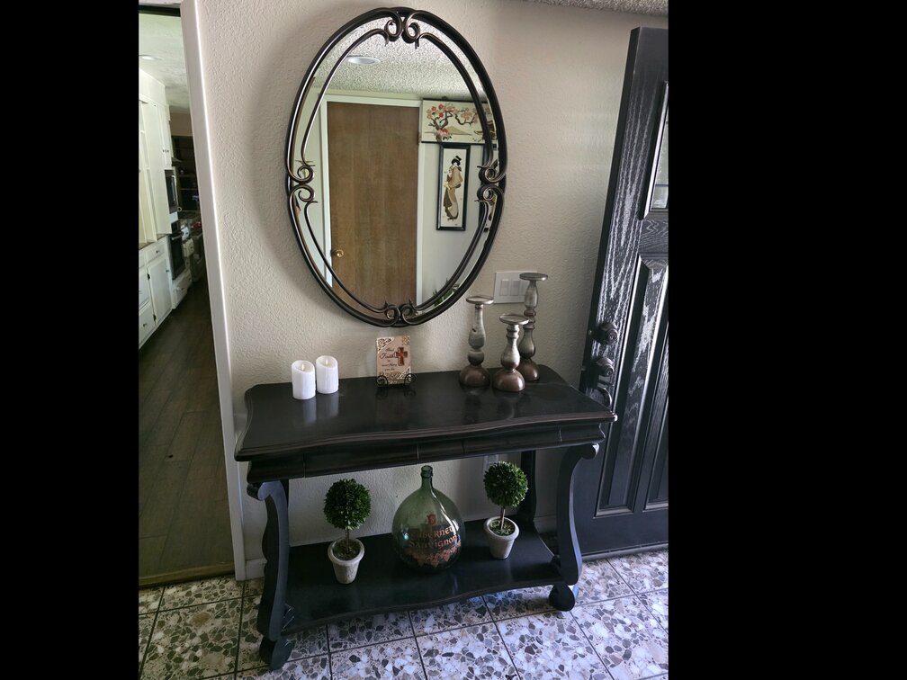 Entryway Table And Mirror Includes Contents Of Table