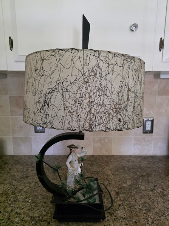 Vintage Asian Mid-Century Modern Style Table Lamp