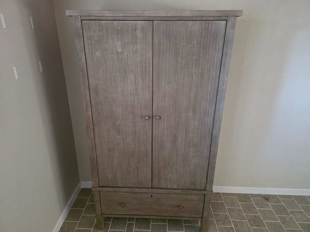 Farmhouse Armoire 40in, Gray Wash