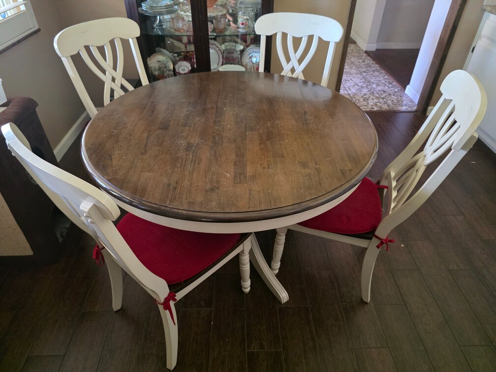 Breakfast Nook Round Wood Table W/ 4 Chairs