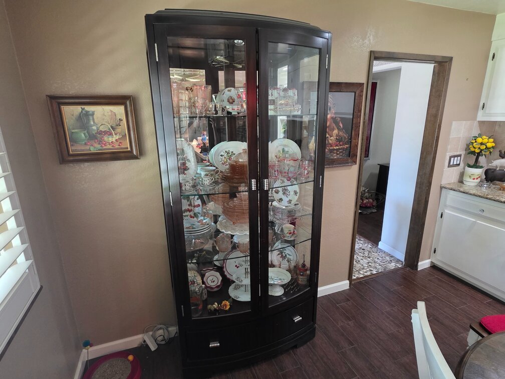 Glass Doors China Hutch Cabinet W/Mirrored Back & Light Approx 39in x 80in CONTENTS NOT INCLUDED
