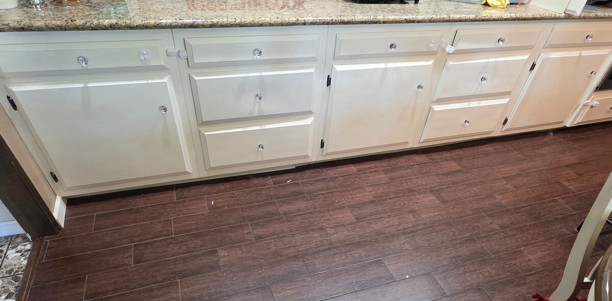 CONTENTS OF 12 CABINETS AND DRAWER SECTION