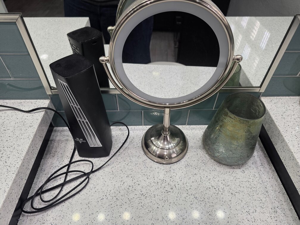 Vanity Light, Fan And Candle Holder 3pcs