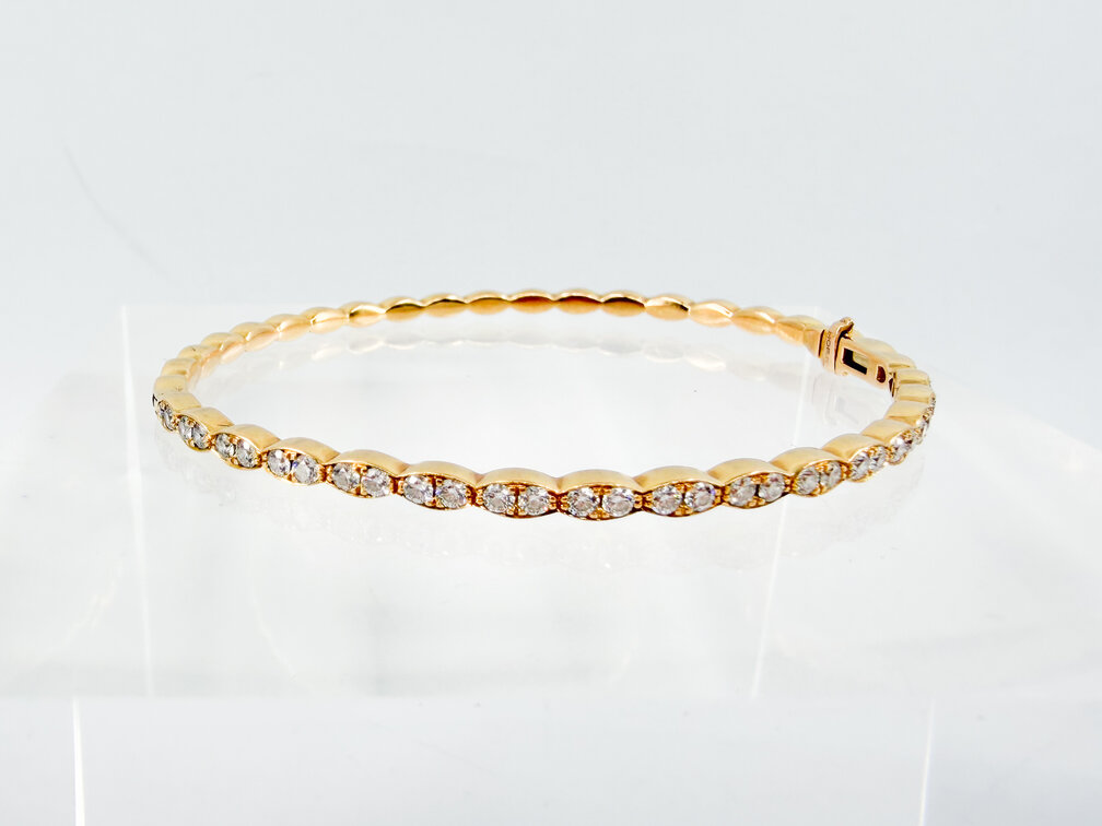 Hearts on Fire 18K Yellow Gold and Diamond Bracelet