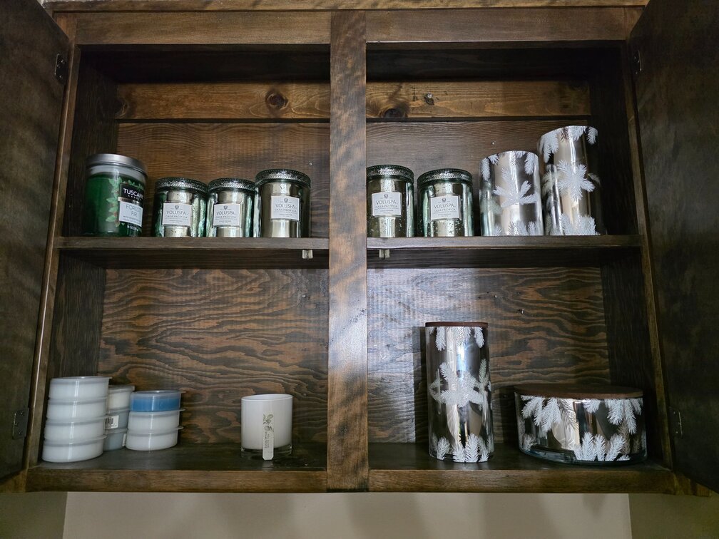 Candles CONTENTS OF CABINET