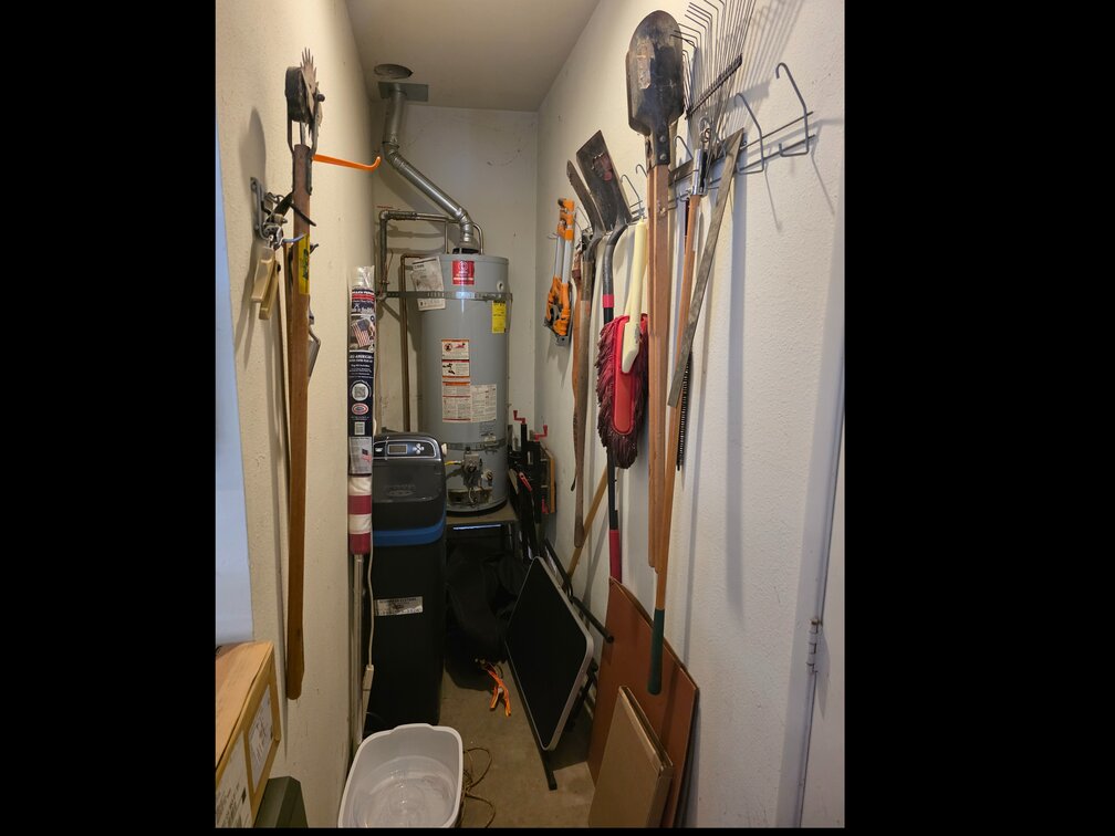 Misc... Yard Tools CONTENTS ON THE WALKWAY (WATER SOFTENER NOT INCLUDED)