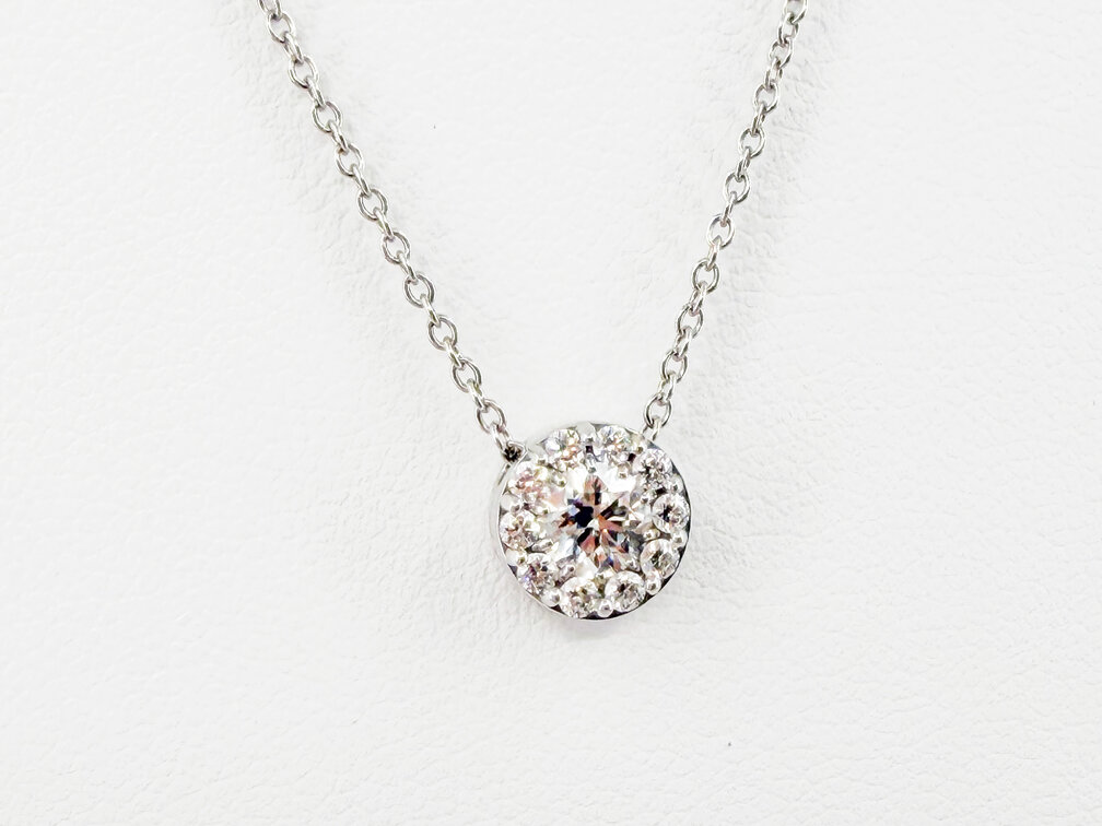 Hearts on Fire 18K White Gold Diamond Halo Pendant Necklace 18"