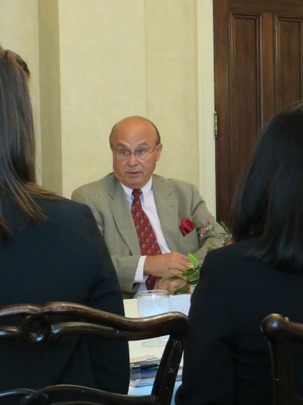 Ambassador Valdez addresses the CAA Fellows