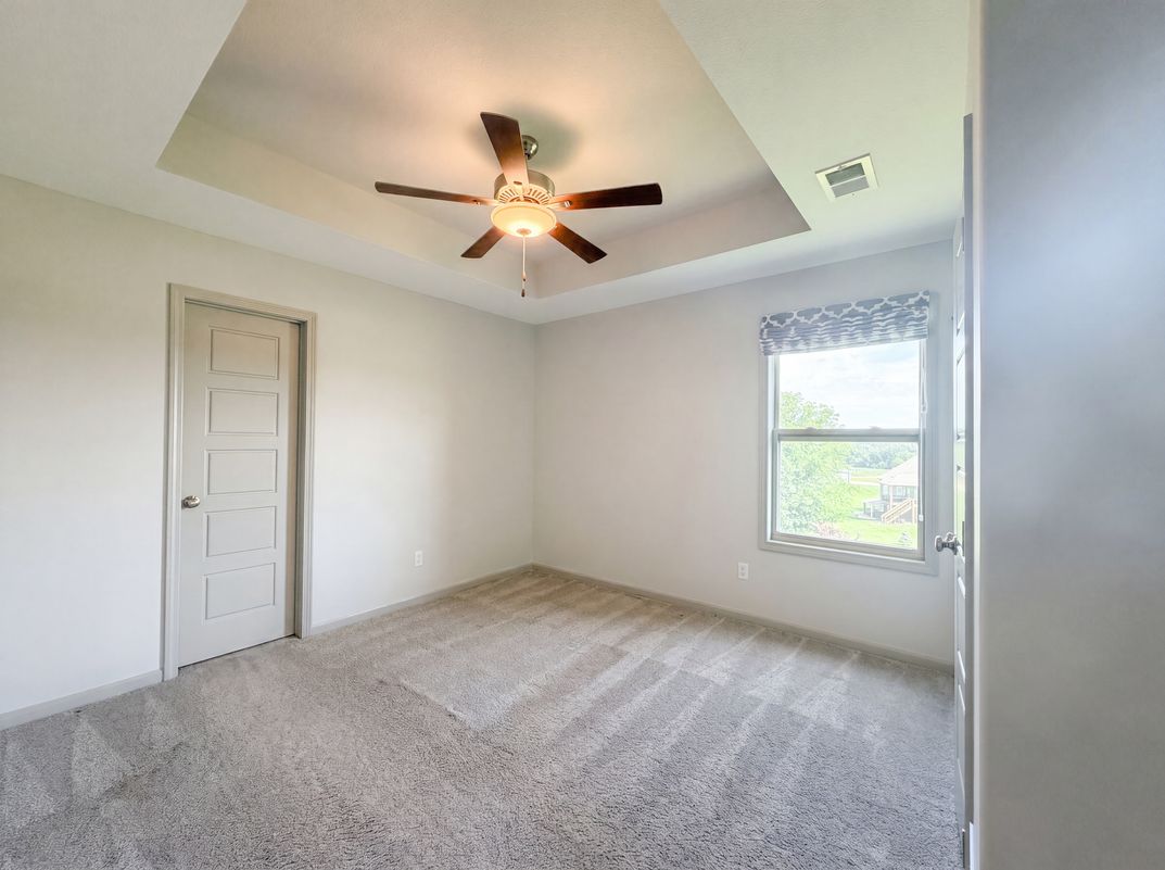 Photo 18 of 34 of 7540 N Amity Ave, Kansas City, MO