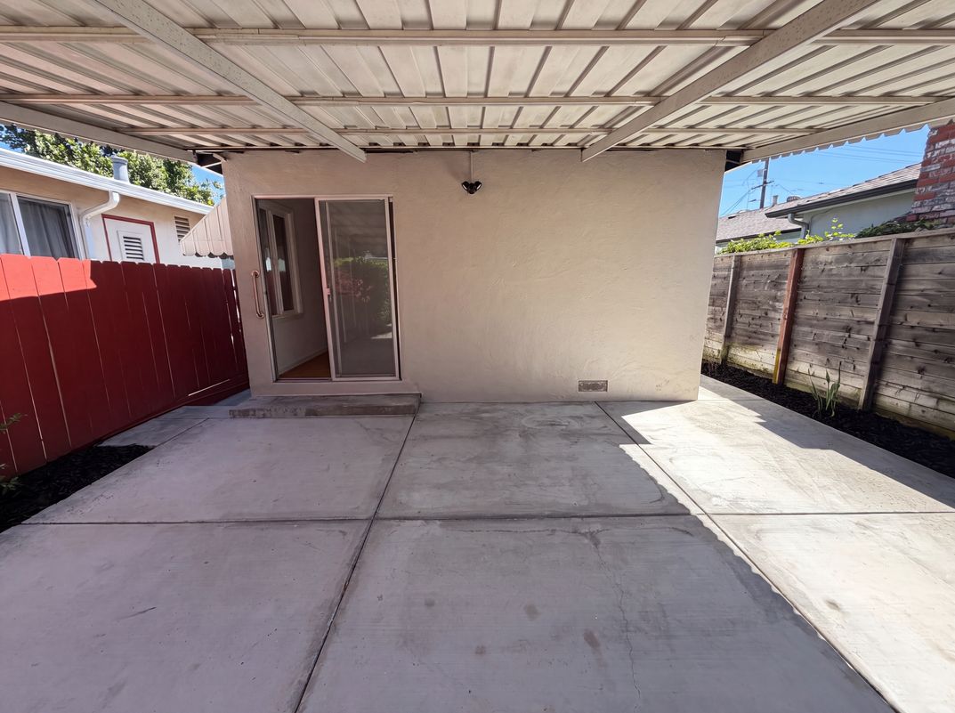 Photo 23 of 26 of 624 Sapphire St, Redwood City, CA