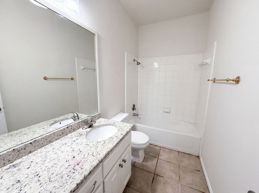 Photo 19 of 24 of 117 Brentwood Dr, Georgetown, TX