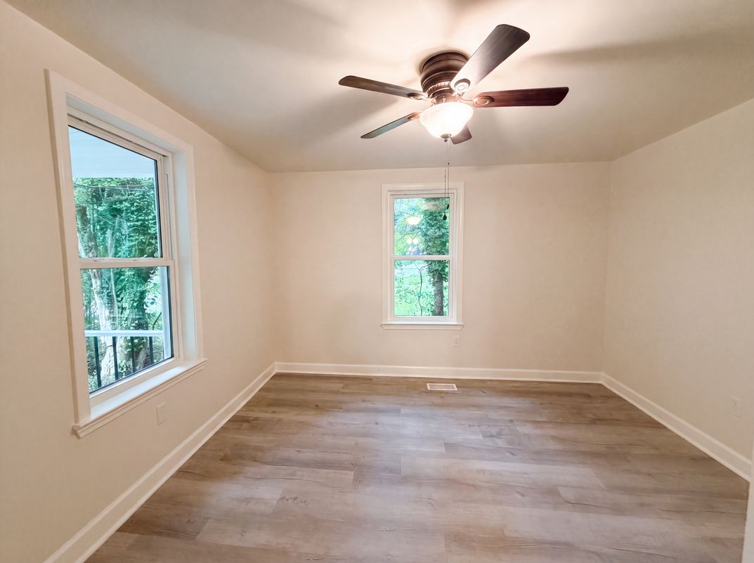 Photo 6 of 17 of 511 Manigault St, Winnsboro, SC