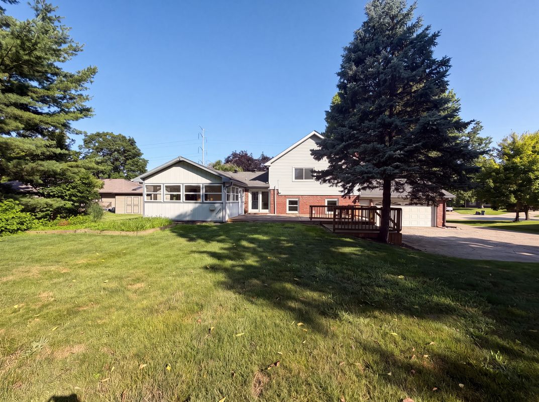 Photo 5 of 26 of 85 Tarry Ct, Greenwood, IN