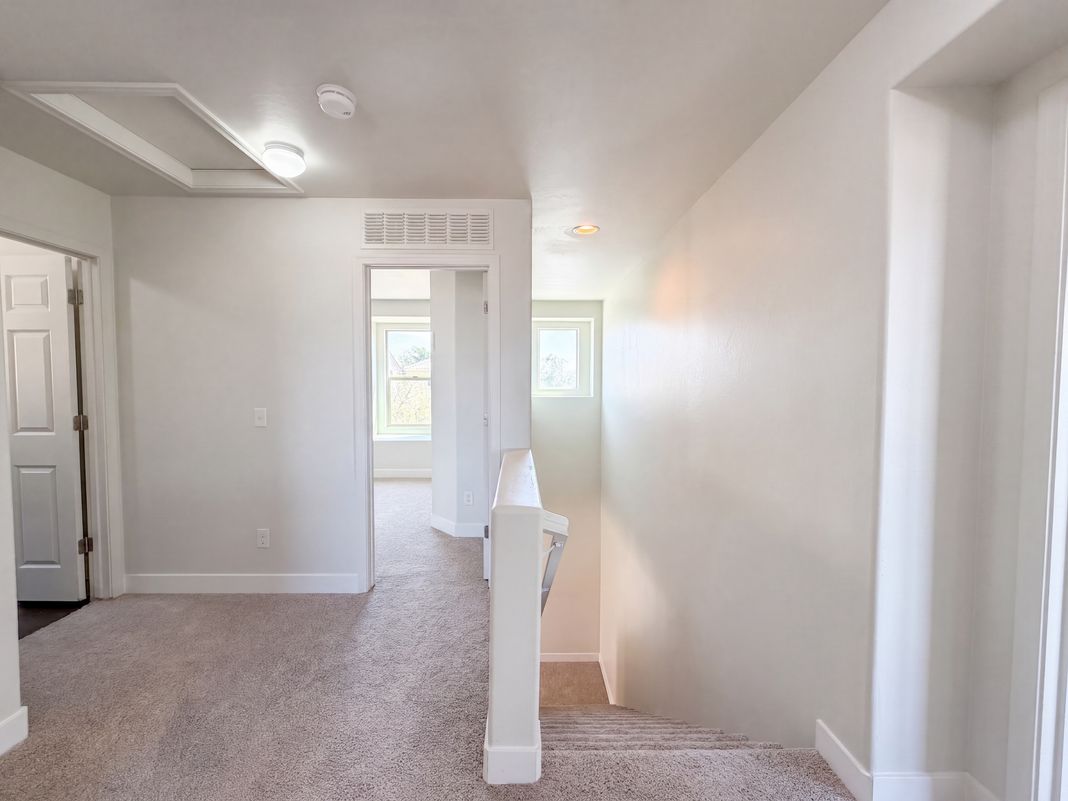 Photo 13 of 36 of 11036 W College Dr, Phoenix, AZ