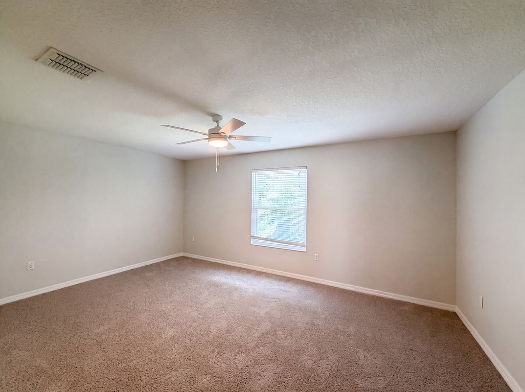 Photo 17 of 39 of 12706 Grovehurst Ave, Winter Garden, FL