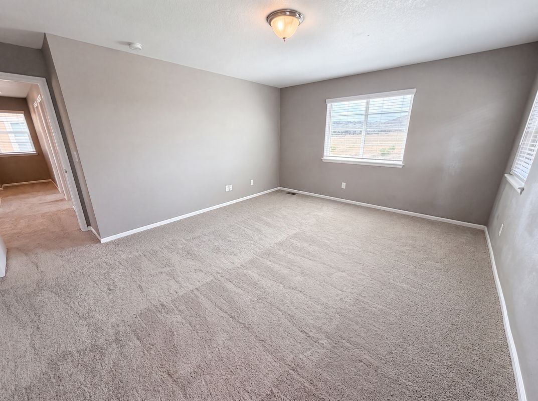 Photo 16 of 39 of 2450 Garganey Dr, Castle Rock, CO