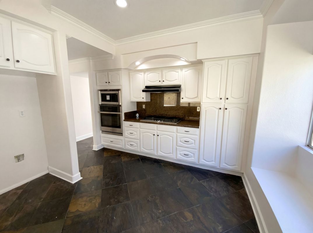 Property photo 2 of 3303 Deaver Dr