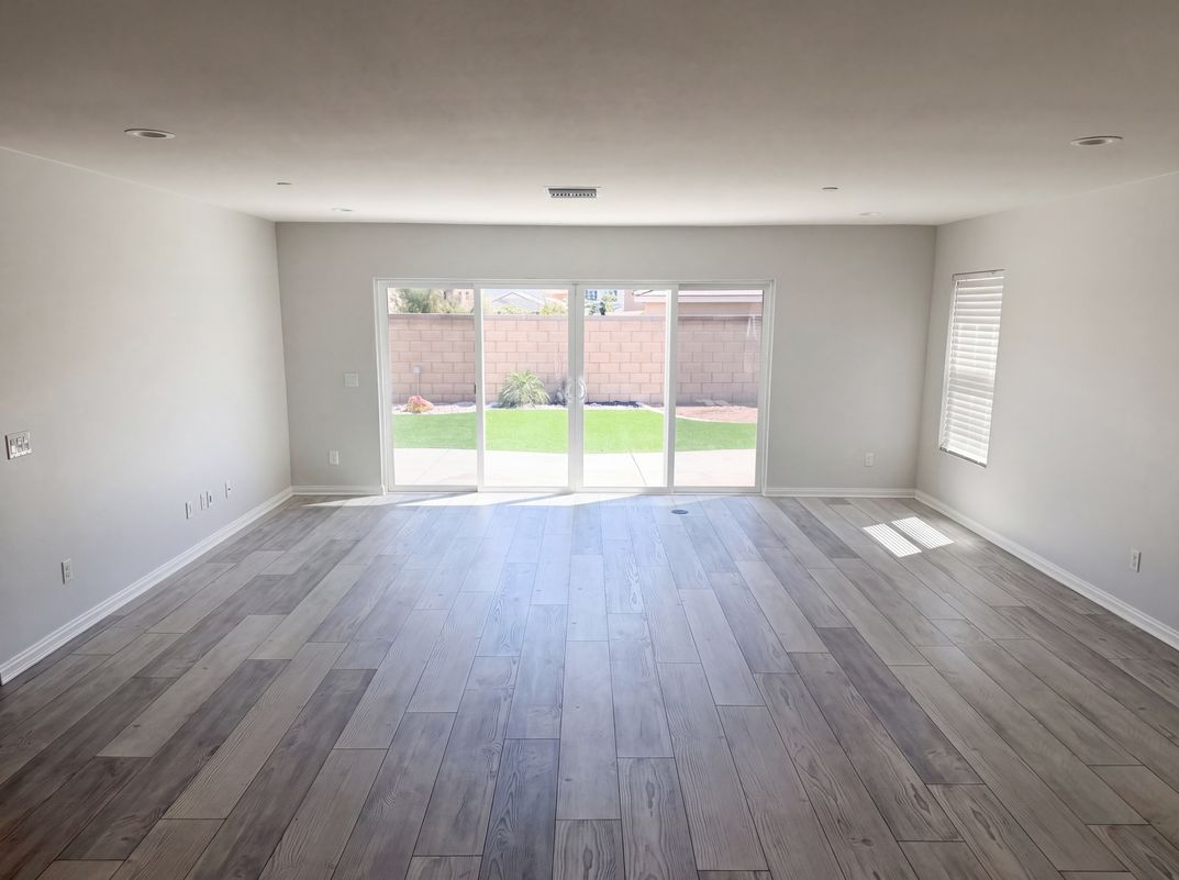 Property photo 3 of 26666 Dash Dr