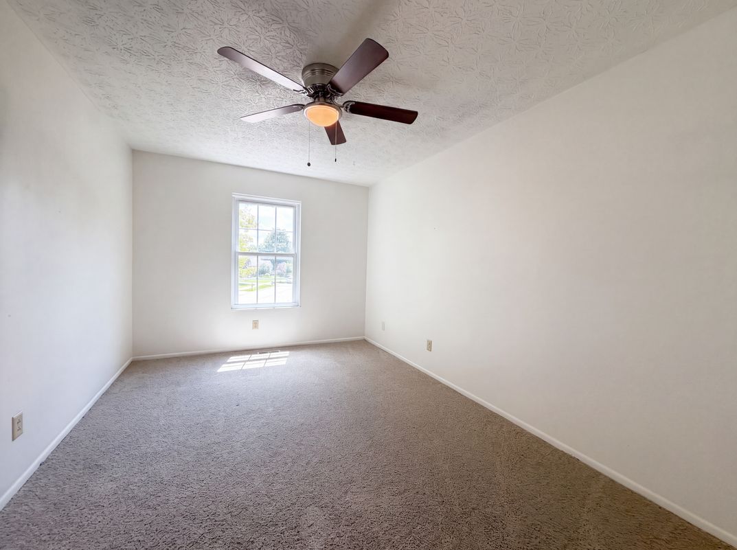 Photo 18 of 30 of 7761 Sagemeadow Ct, Columbus, OH