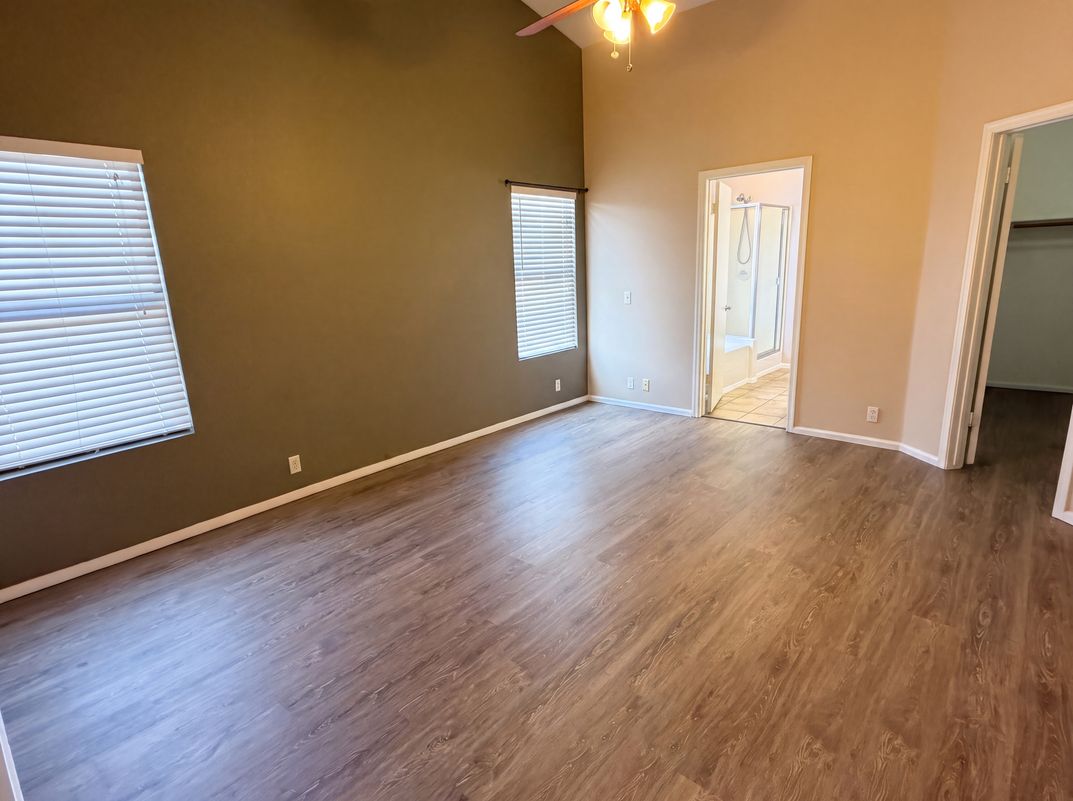 Photo 4 of 27 of 8928 W Cherry Hills Dr, Peoria, AZ