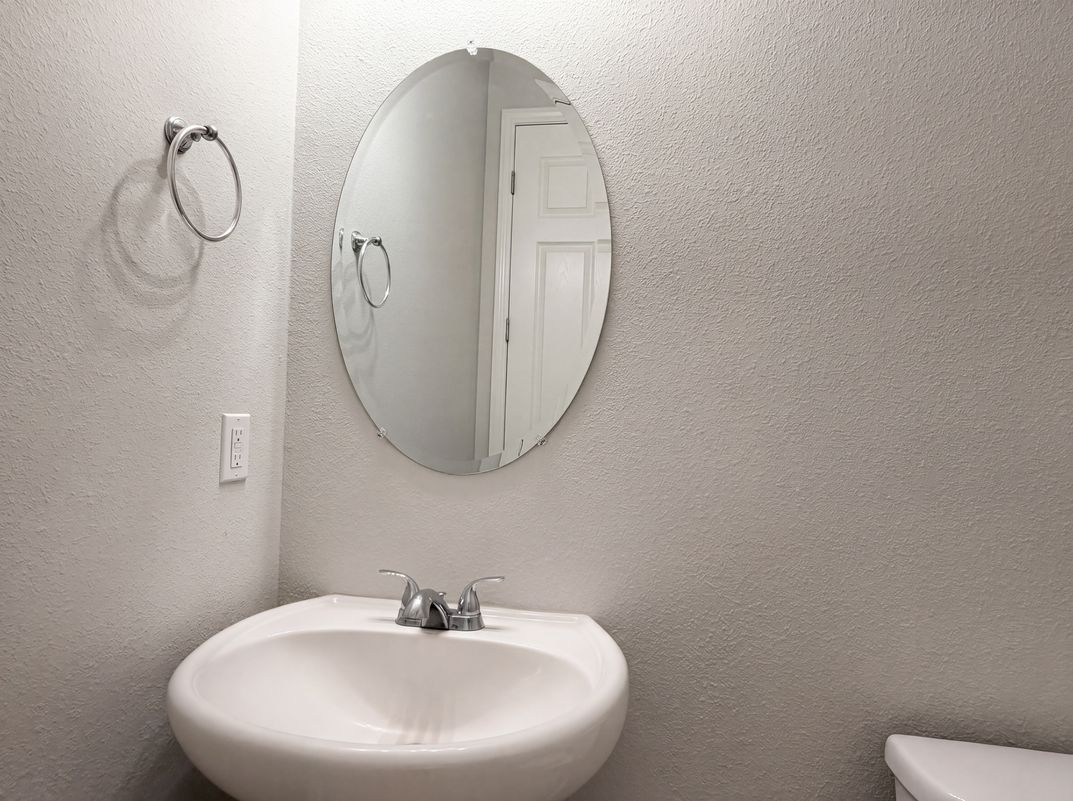 Photo 18 of 25 of 95443 Woodbridge Pkwy, Fernandina Beach, FL