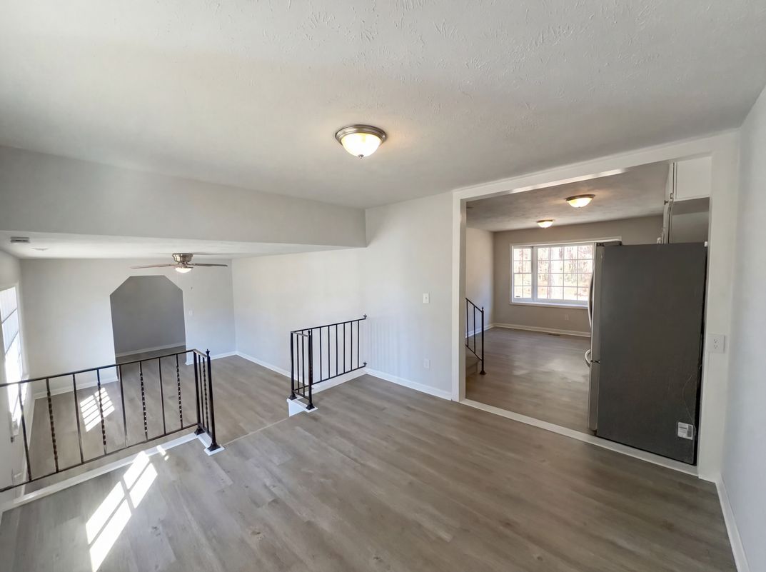 Photo 9 of 18 of 7594 Beverly Dr, Fayetteville, NC